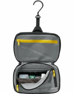 Cole Haan Zerogrand Dopp Kit, Black 7 Cole Haan Zerogrand Dopp Kit, Black -Gentleman’s Outlet Store MW40 8YRH 02 COLE HAAN BLACK ALT3